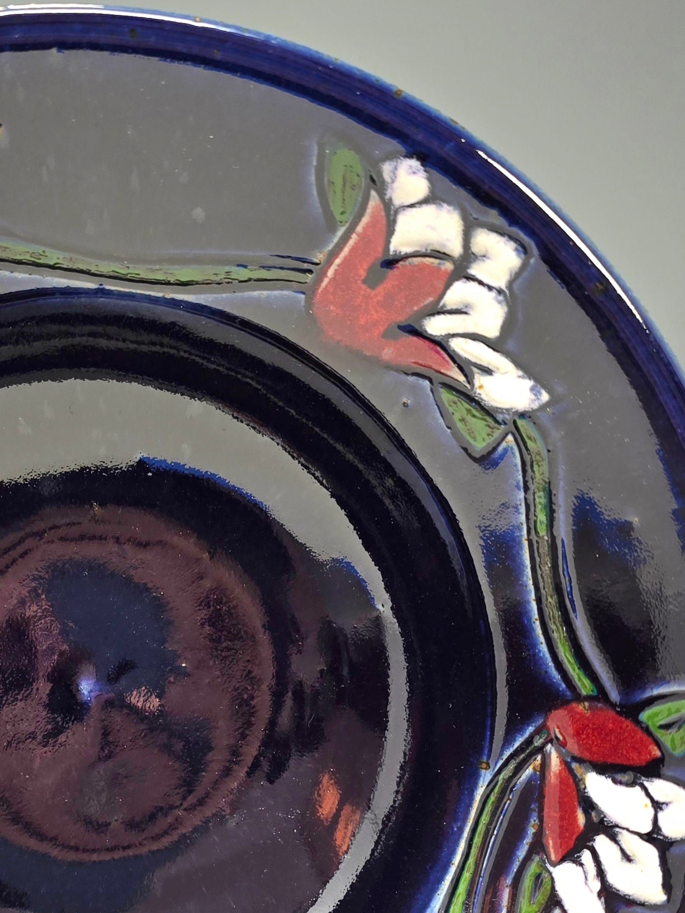 Bowl with Carving