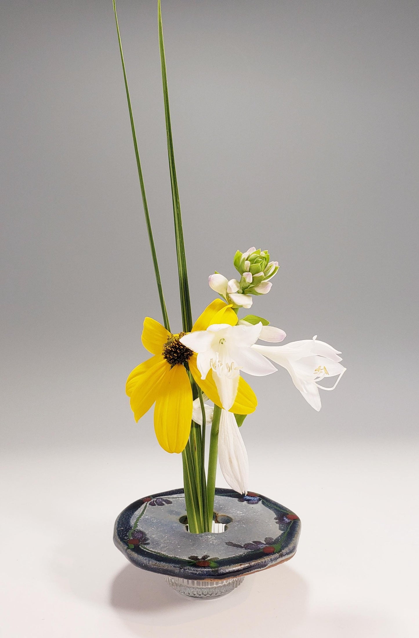 Ikebana Flower Frog Vase